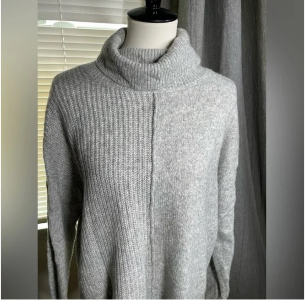 Vince CamutoTurtleneck  Sweater - blouse Gray size S